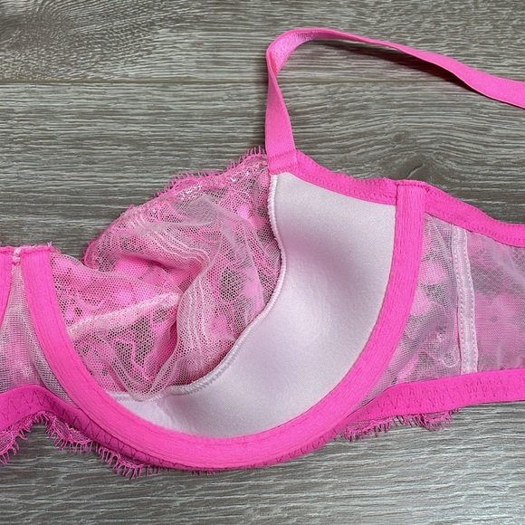 Victoria’s Secret Dream Angels Push Up Without Padding Pink Underwire Bra 34D - Picture 13 of 16
